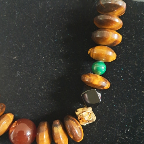 Multicolor Beaded Necklace - Picture 2 of 8